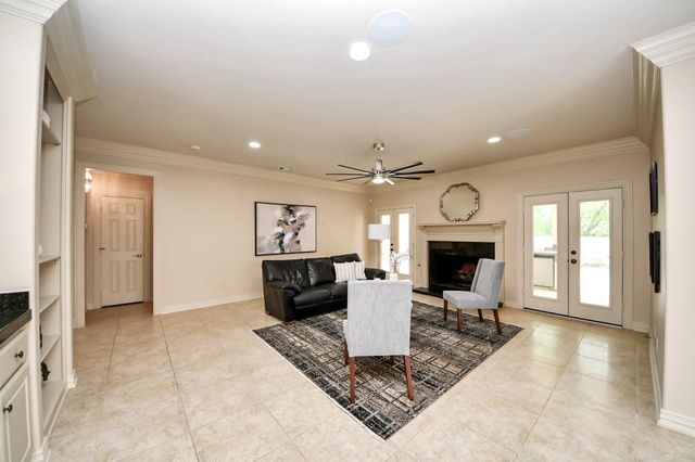 14207 Jade Cove Drive, Houston, TX 77077