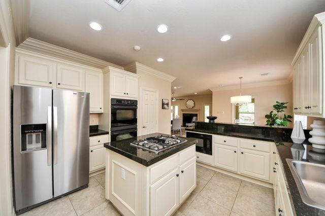 14207 Jade Cove Drive, Houston, TX 77077