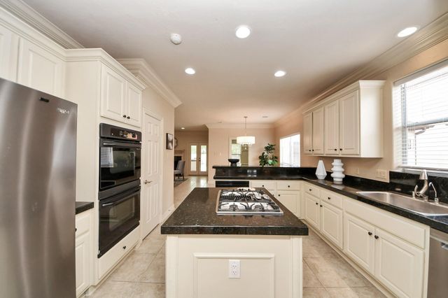 14207 Jade Cove Drive, Houston, TX 77077