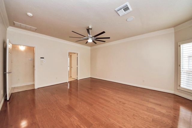 14207 Jade Cove Drive, Houston, TX 77077