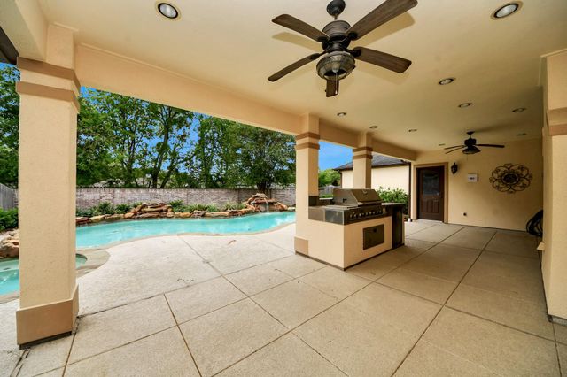 14207 Jade Cove Drive, Houston, TX 77077