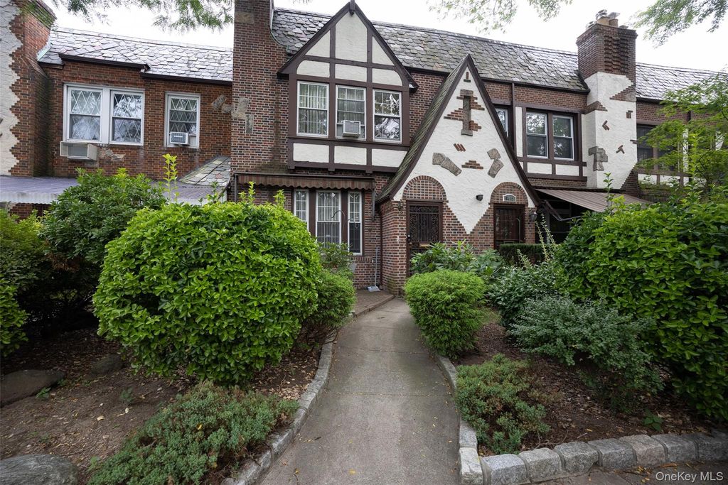 94-14 68th Avenue, Forest Hills, NY 11375