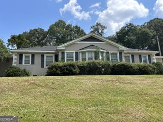 509 S LEWIS Street, Lagrange, GA 30240