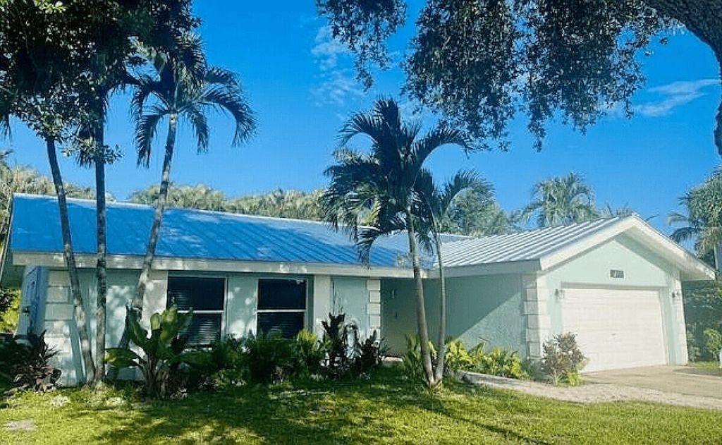 12404 Old Country Road S, Wellington, FL 33414