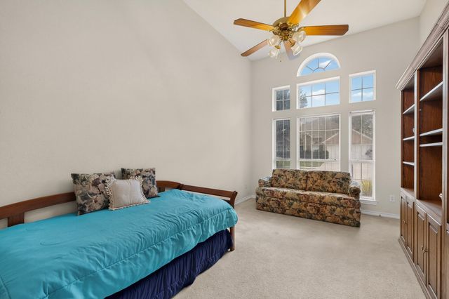 6303 Clear Pool Drive, Arlington, TX 76018