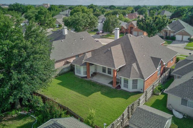6303 Clear Pool Drive, Arlington, TX 76018