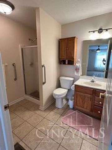 1260 Autumn Walk, Hamilton, OH 45013