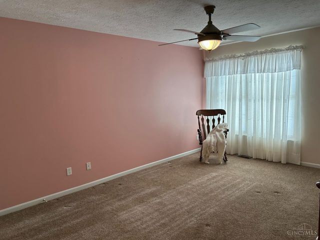 1260 Autumn Walk, Hamilton, OH 45013