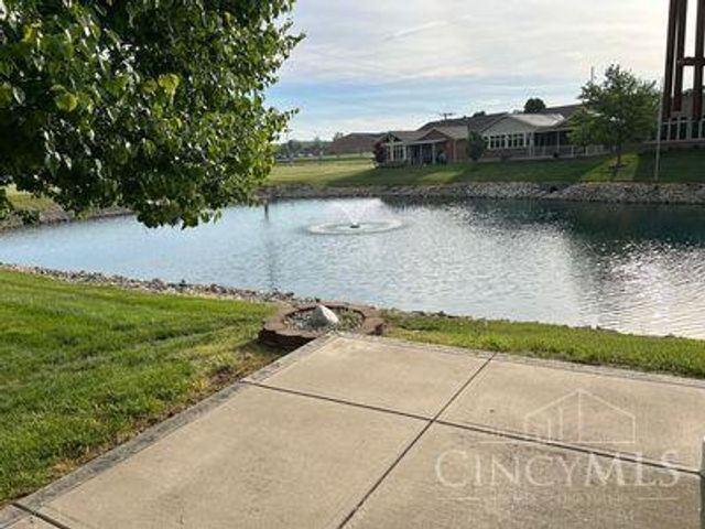 1260 Autumn Walk, Hamilton, OH 45013