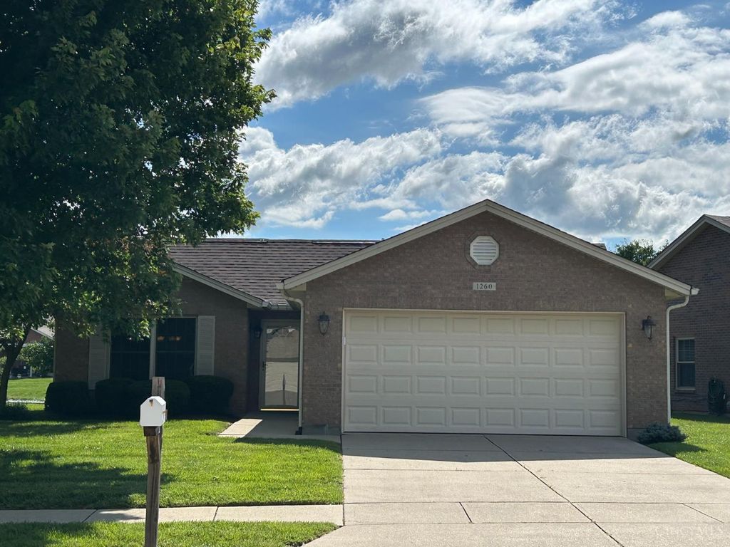 1260 Autumn Walk, Hamilton, OH 45013
