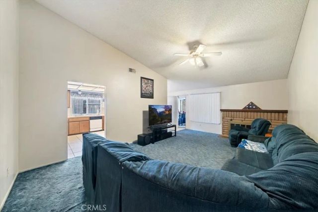 6959 Grove, Highland, CA 92346