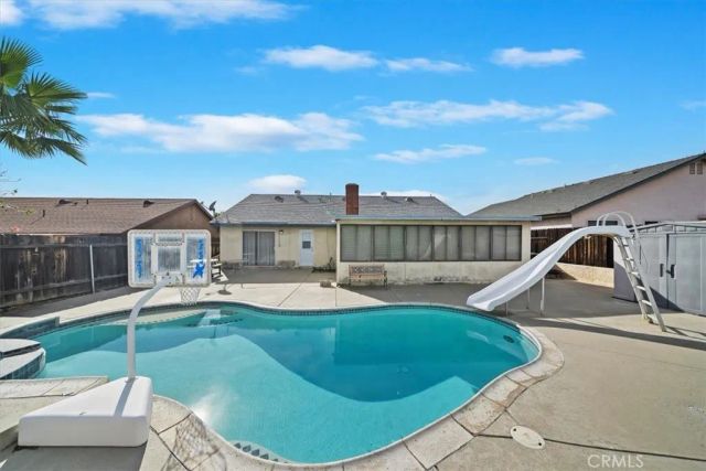 6959 Grove, Highland, CA 92346