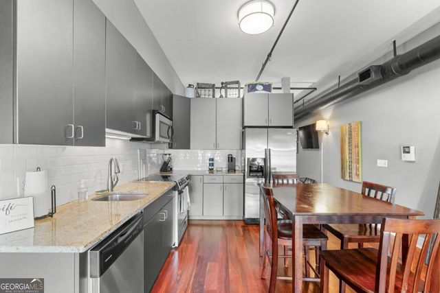 310 W Broughton Street 3011, Savannah, GA 31401