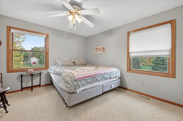 5910 Canterbury Avenue NE, Buffalo, MN 55313