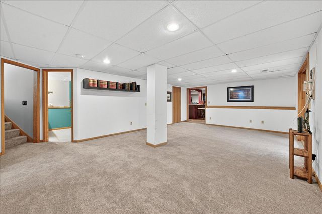 5910 Canterbury Avenue NE, Buffalo, MN 55313