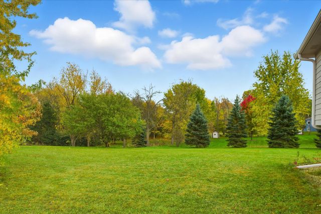 5910 Canterbury Avenue NE, Buffalo, MN 55313