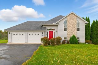 5910 Canterbury Avenue NE, Buffalo, MN 55313