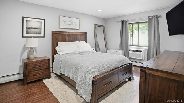 65 Richmond Boulevard 1B, Ronkonkoma, NY 11779