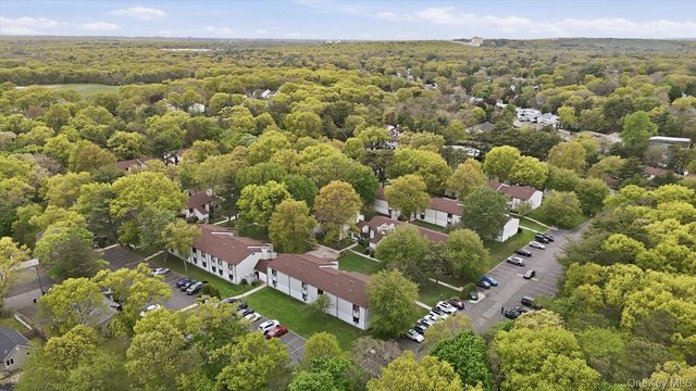65 Richmond Boulevard 1B, Ronkonkoma, NY 11779