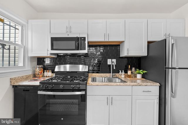 1461 CONGRESS PL SE, Washington, DC 20020