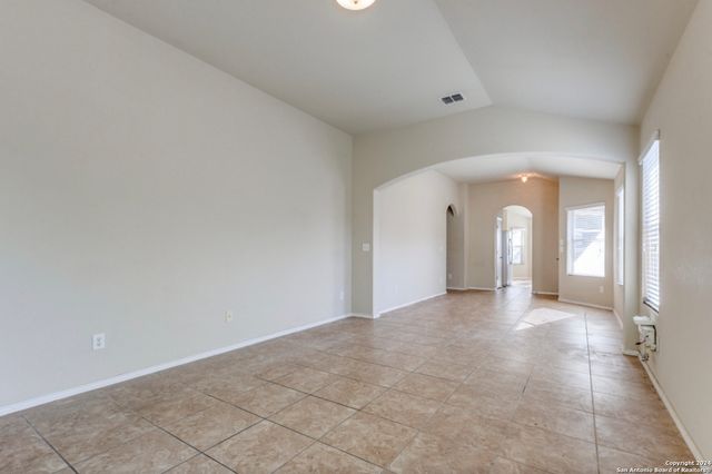 3554 YORK CREST, San Antonio, TX 78245