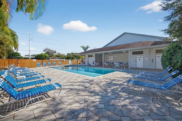 3051 BROOKFIELD LANE, Clearwater, FL 33761