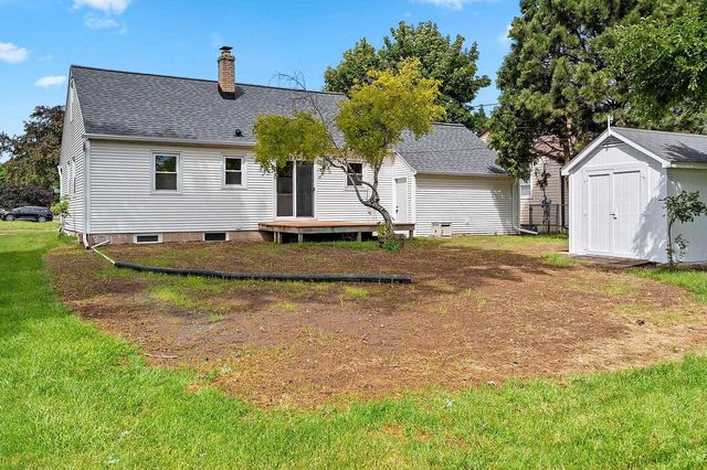1634 LILAC LANE, Green Bay, WI 54302