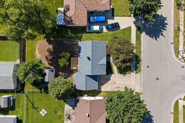 1634 LILAC LANE, Green Bay, WI 54302