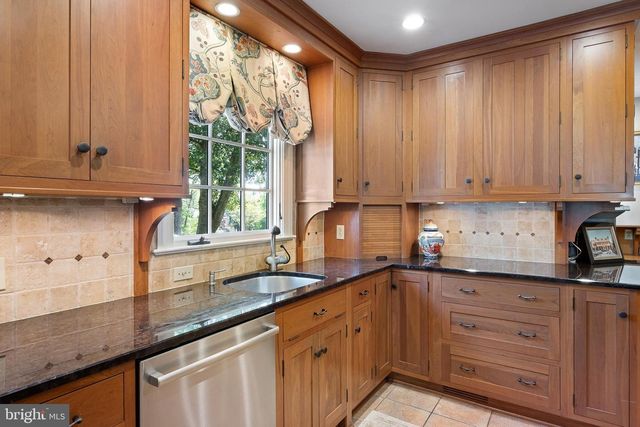 4501 WHITTIER RD, Wilmington, DE 19802