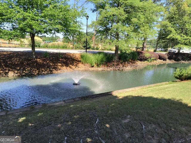 202 Silver Summit Drive SE, Conyers, GA 30094