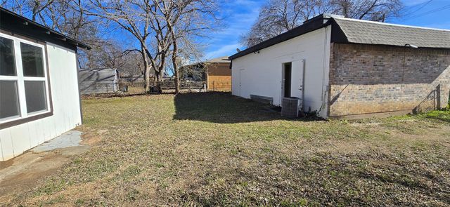 227 Texas Street, Cedar Hill, TX 75104