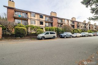22700 28th Avenue S #208, Des Moines, WA 98198