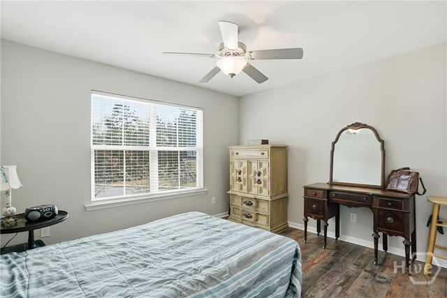 18 Minning Loop, Richmond Hill, GA 31324