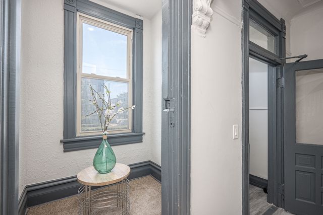 5901 S Indiana Avenue, Chicago, IL 60637