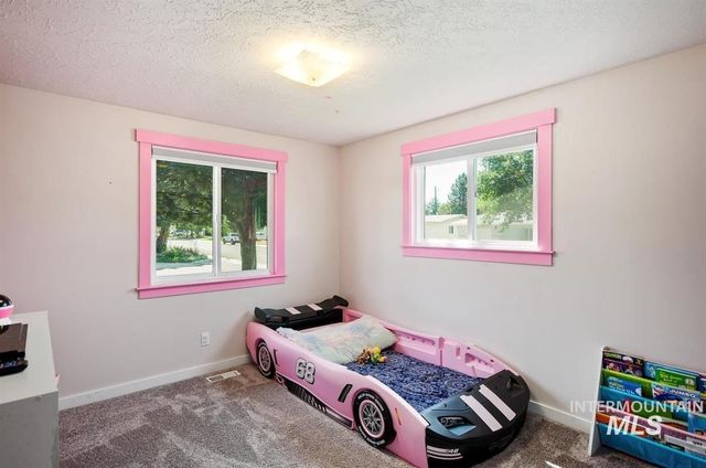 1305 N Chelsea St, Boise, ID 83704