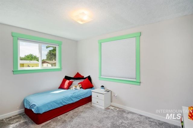 1305 N Chelsea St, Boise, ID 83704