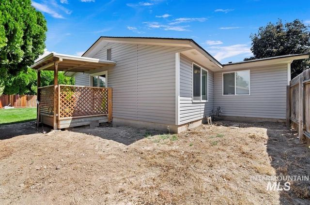 1305 N Chelsea St, Boise, ID 83704