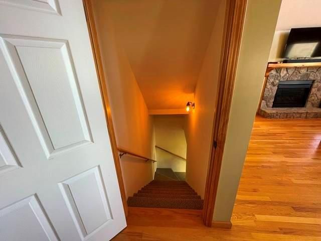 31 Grant Dr, Brasstown, NC 28902