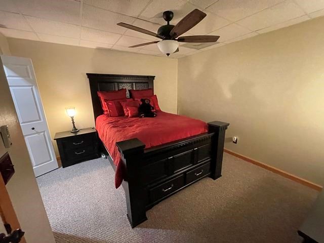 31 Grant Dr, Brasstown, NC 28902