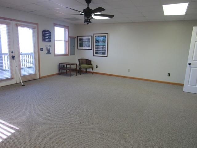 31 Grant Dr, Brasstown, NC 28902