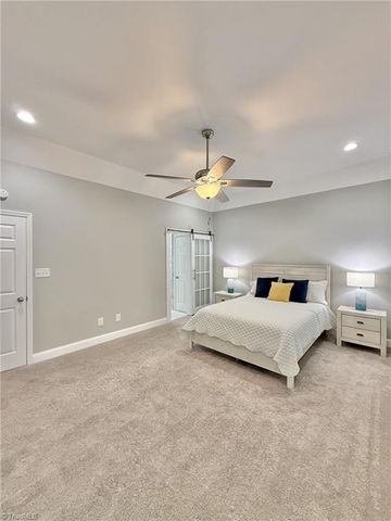 936 George Place Drive, Kernersville, NC 27284