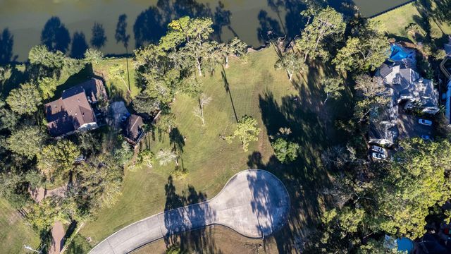 30 Ellis Road, League City, TX 77573