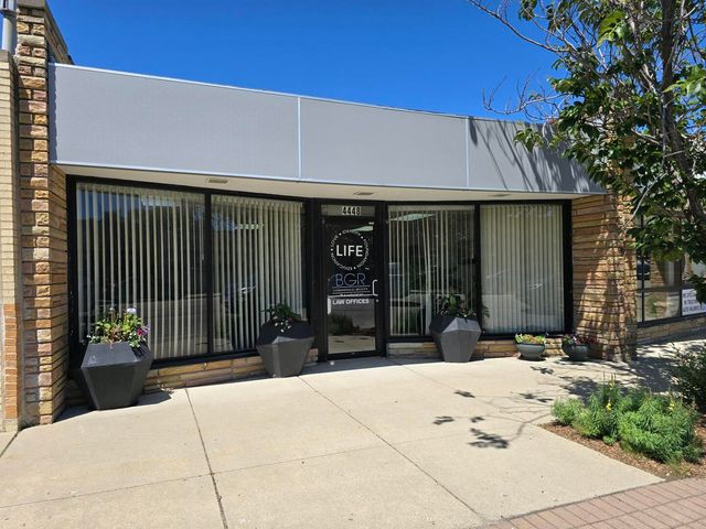 4448 Oakton Street, Skokie, IL 60076
