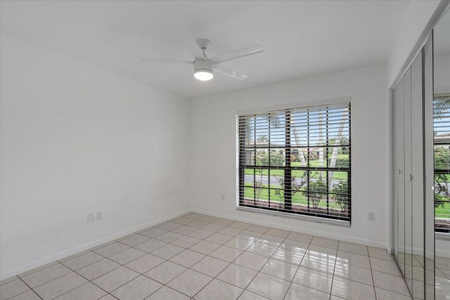 6510 OLIVEWOOD Circle, Greenacres, FL 33463