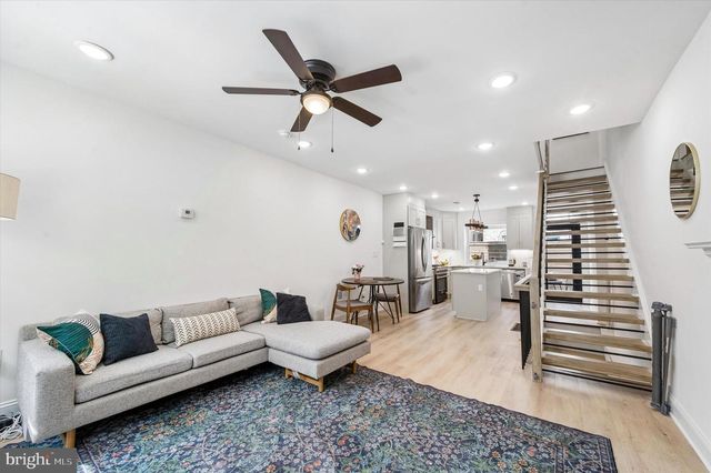 1227 WEBSTER ST, Philadelphia, PA 19147