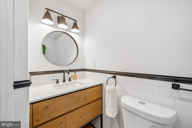 1227 WEBSTER ST, Philadelphia, PA 19147