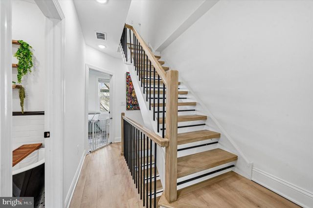 1227 WEBSTER ST, Philadelphia, PA 19147