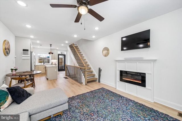 1227 WEBSTER ST, Philadelphia, PA 19147