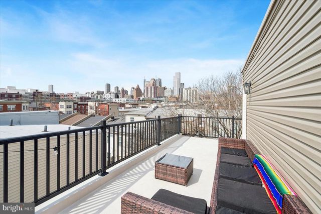 1227 WEBSTER ST, Philadelphia, PA 19147