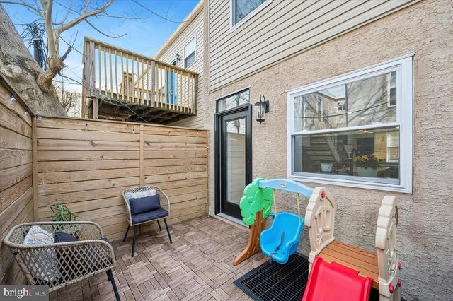 1227 WEBSTER ST, Philadelphia, PA 19147